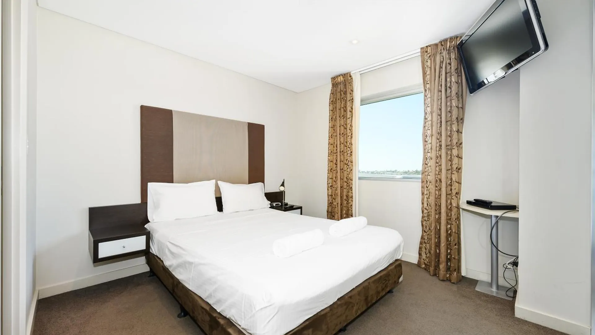 Swainson At Embassy Apartment Adelaide