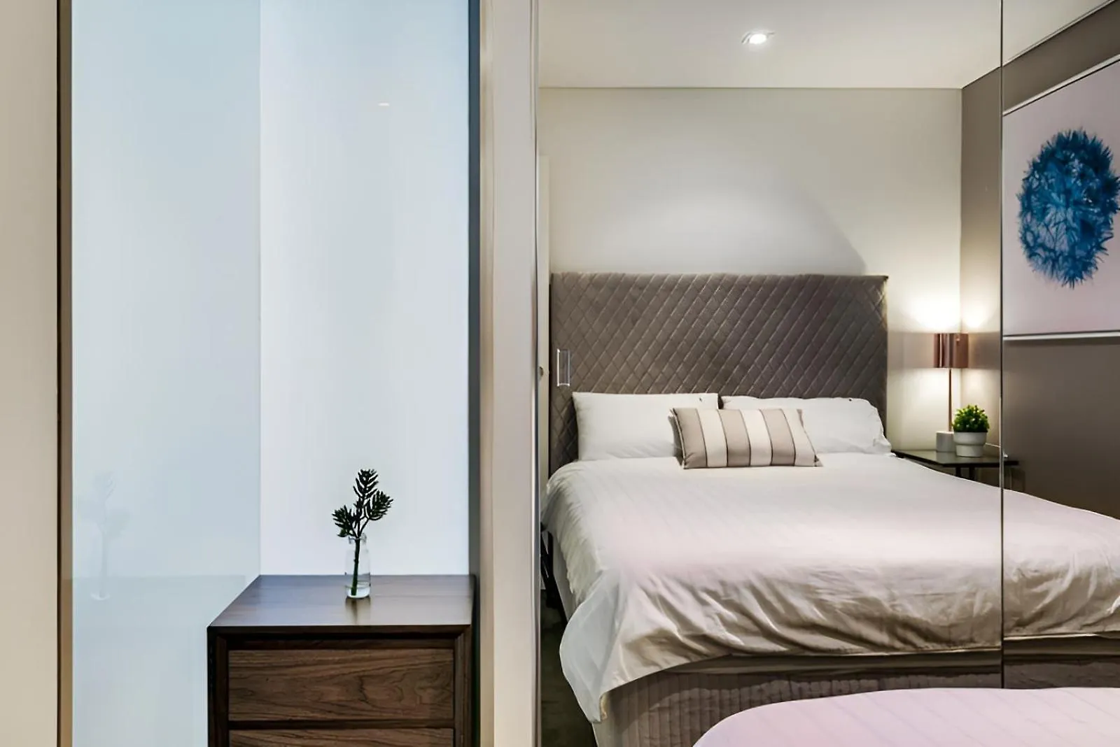 Swainson At Embassy Apartment Adelaide