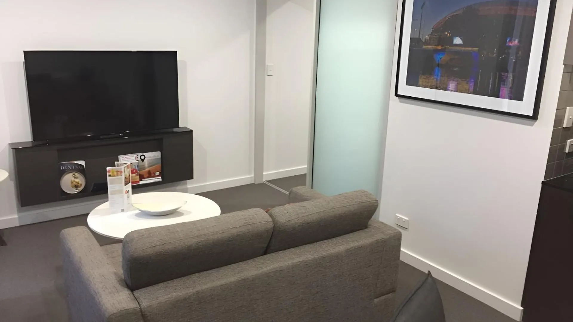 Swainson At Embassy Apartment Adelaide
