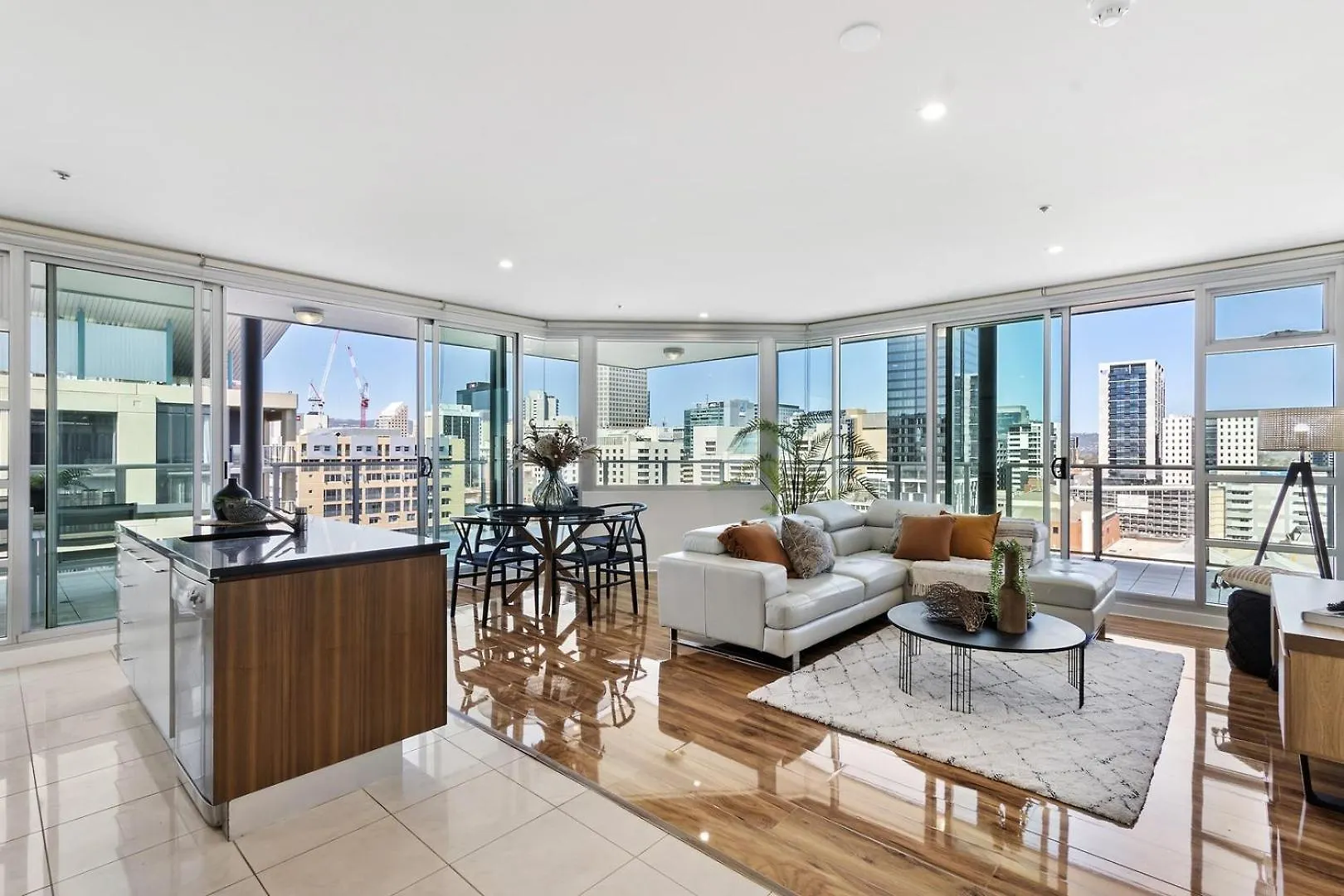 Swainson At Embassy Apartment Adelaide
